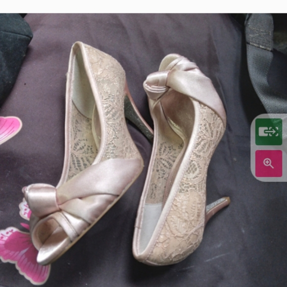 Adrianna Papell heels size 7.5 - Picture 1 of 4